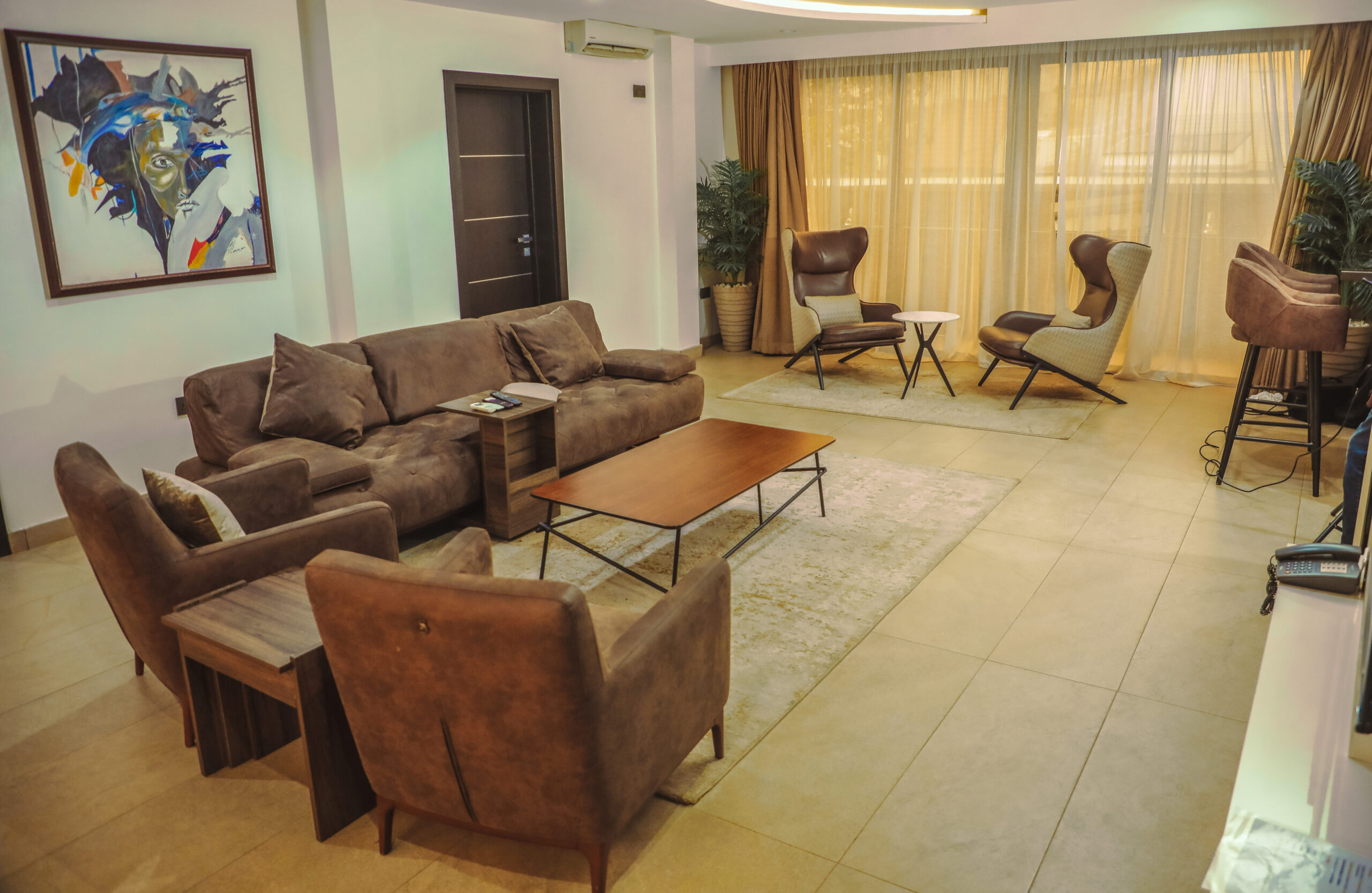 IC2A1398 scaled vulcan suites